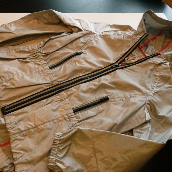 Milly Minis Girl Size 6 Silver Reflective Anorak Wind Breaker Jacket - Picture 3 of 10